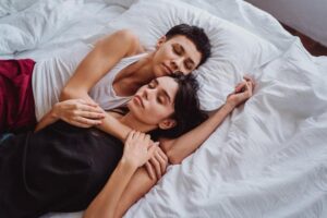 베개 문제 해결로 숙면 취하는 방법